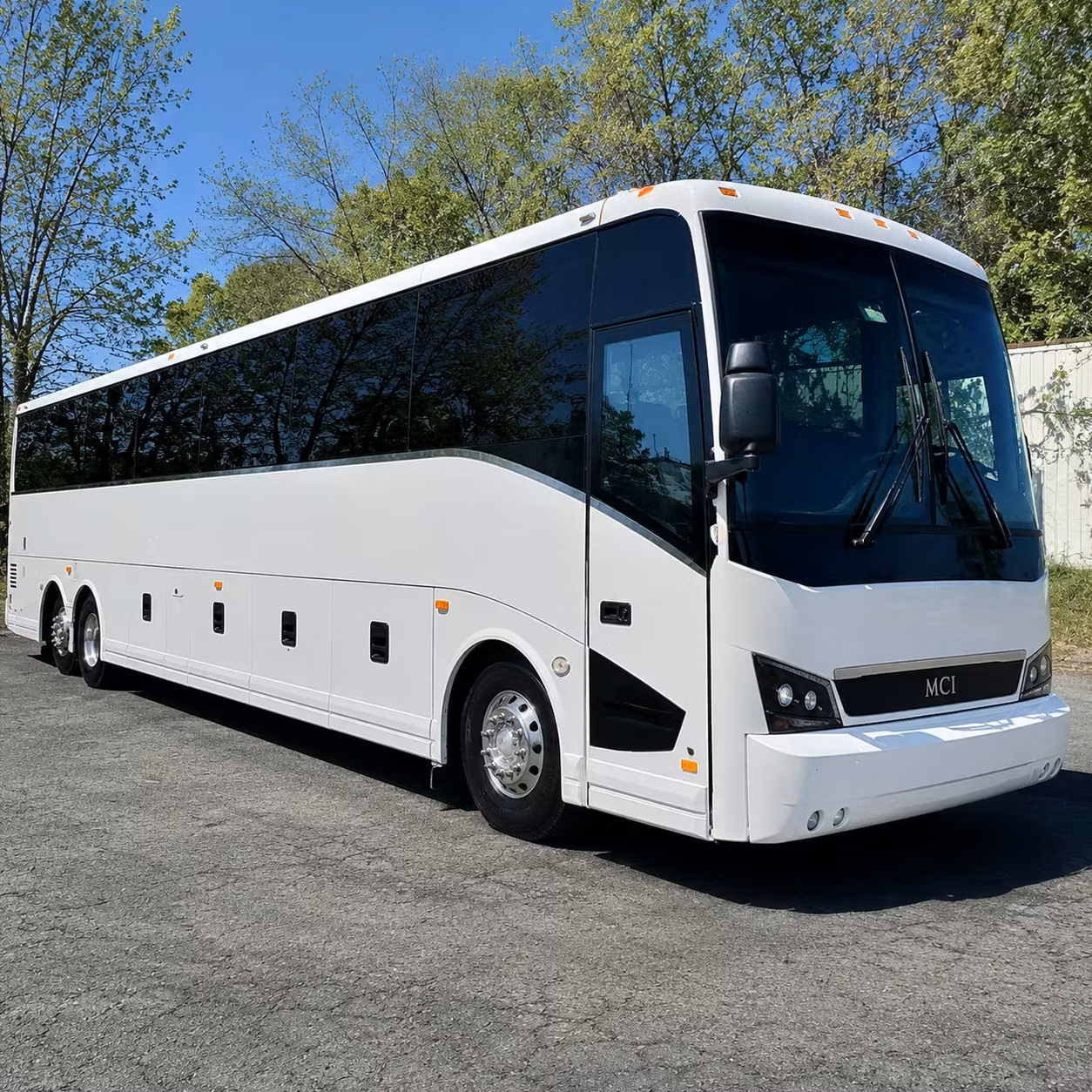 shoreline amphitheatre concert shuttle bus rentals from palo alto